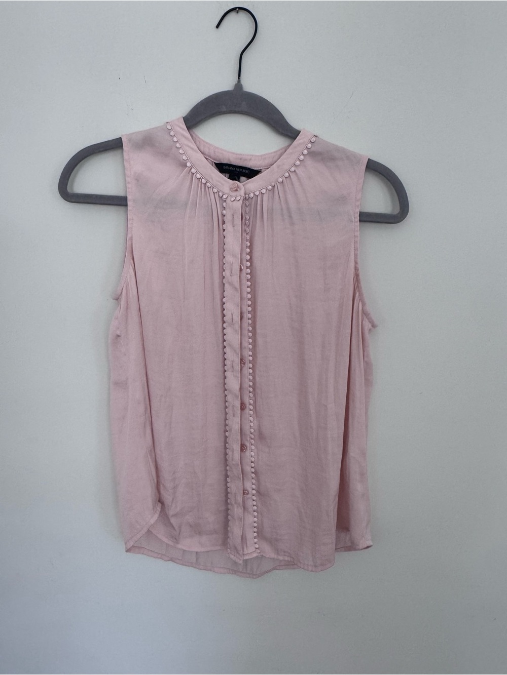Light Pink Sleeveless Blouse - Banana Republic